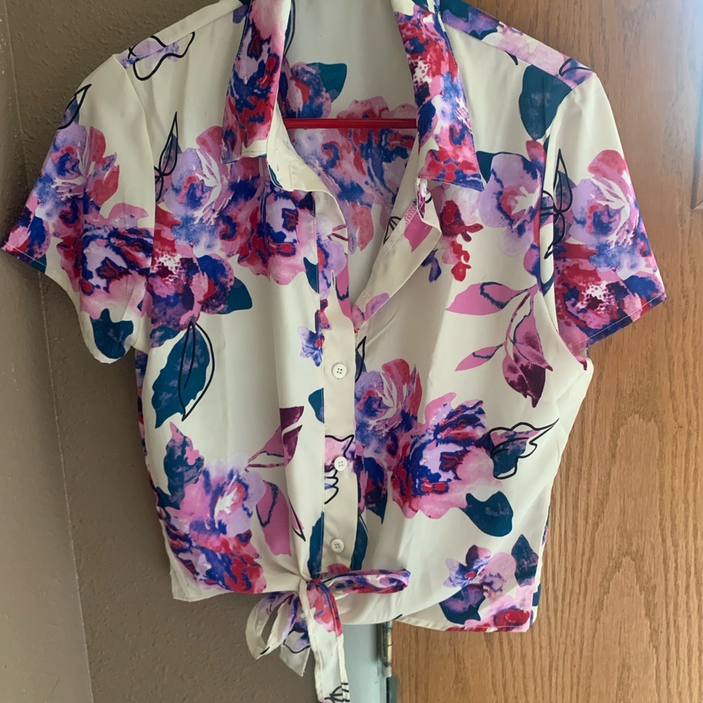 Floral top